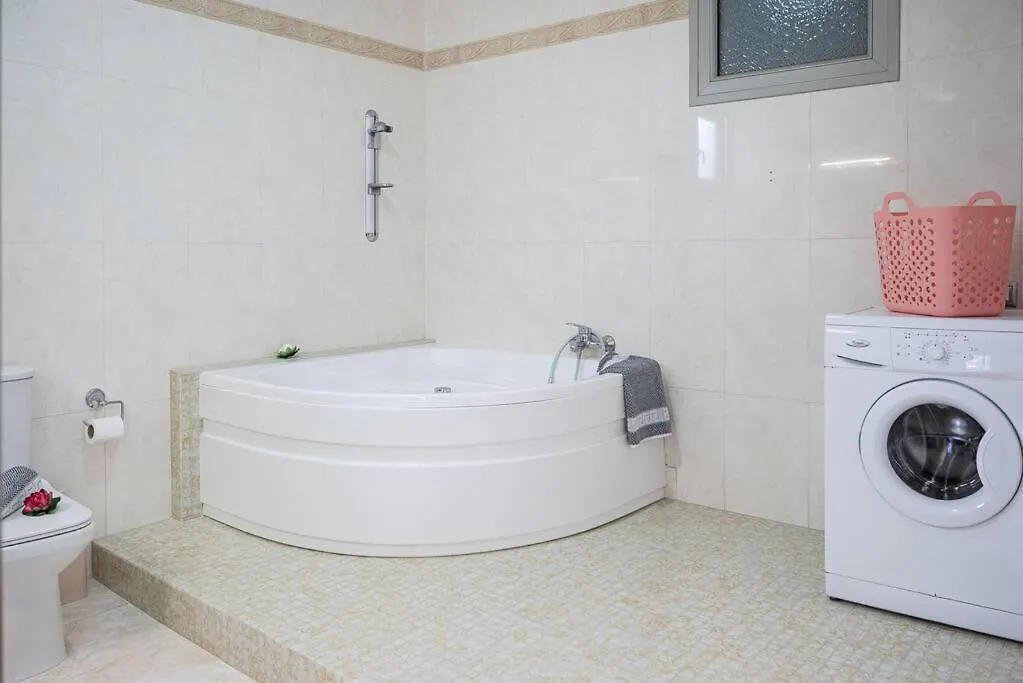 Erdilna Villa Tagarades