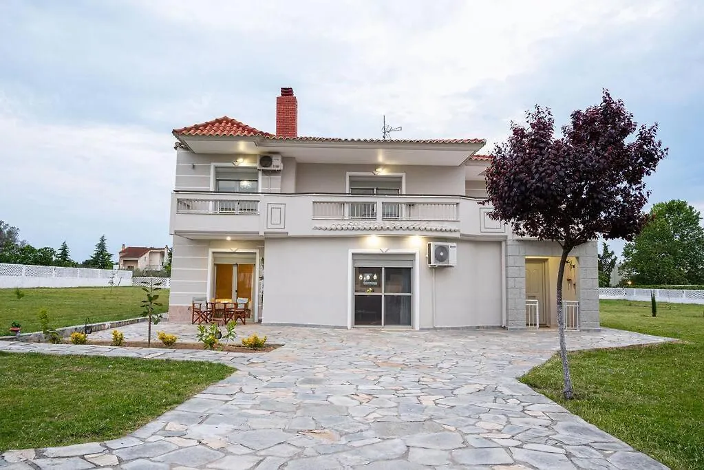 Erdilna Villa Tagarades