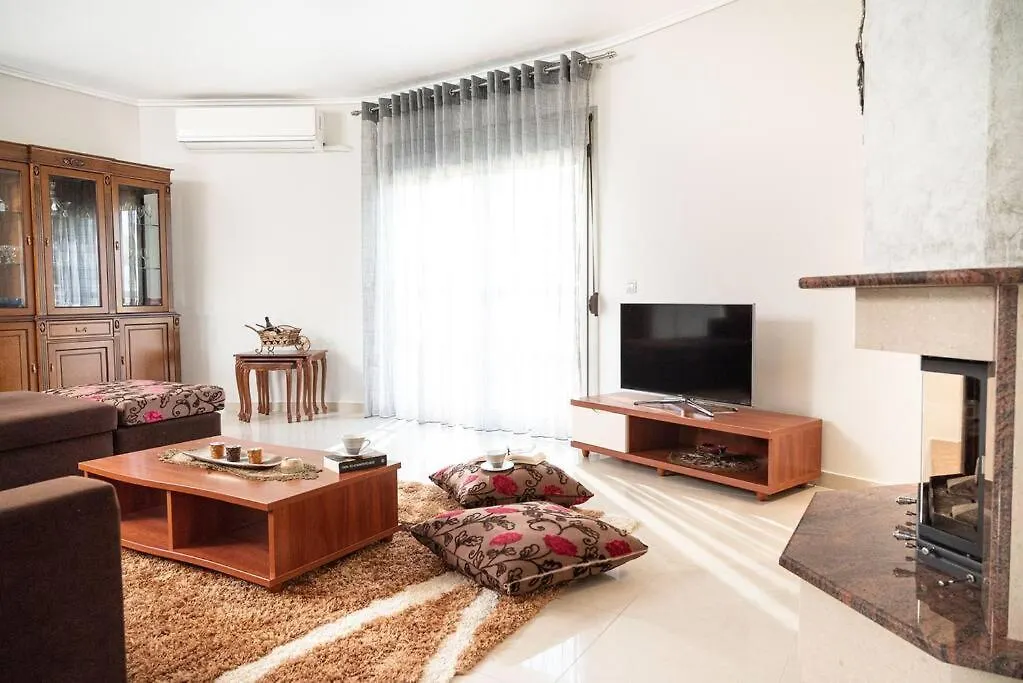 Erdilna Villa Tagarades
