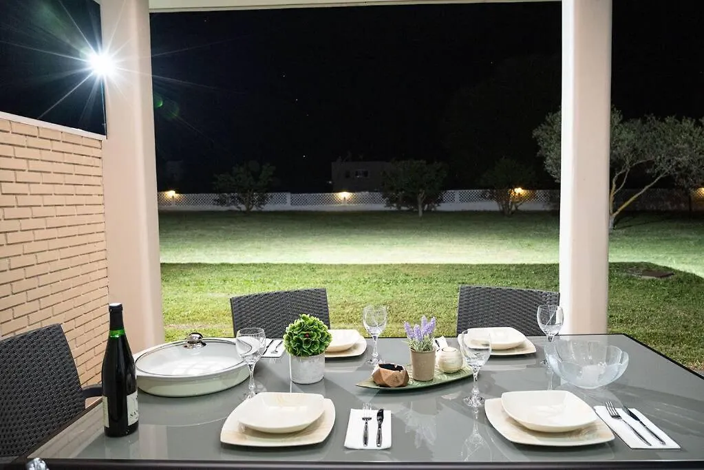 Erdilna Villa Tagarades